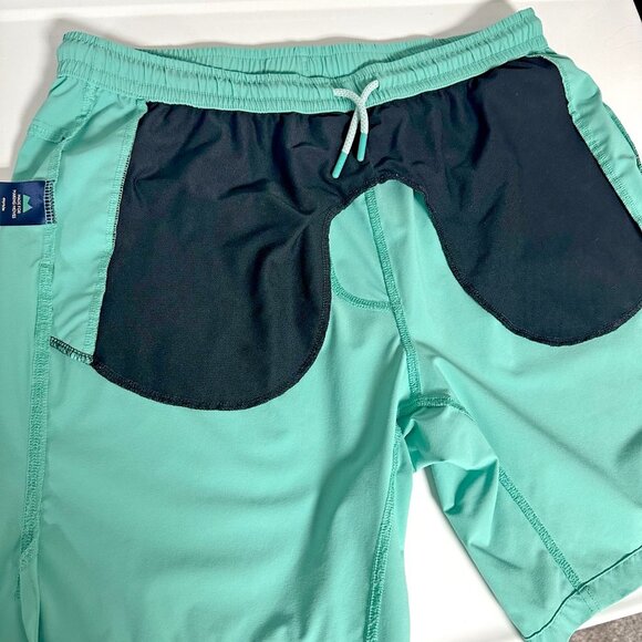 Myles Everyday Short - Picture 9 of 14